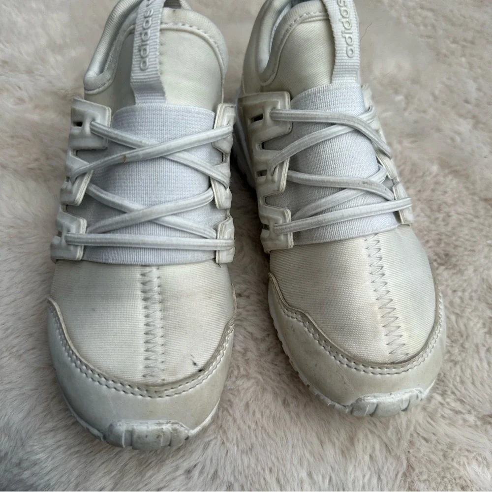 adidas sneakers Kids Size 8.5